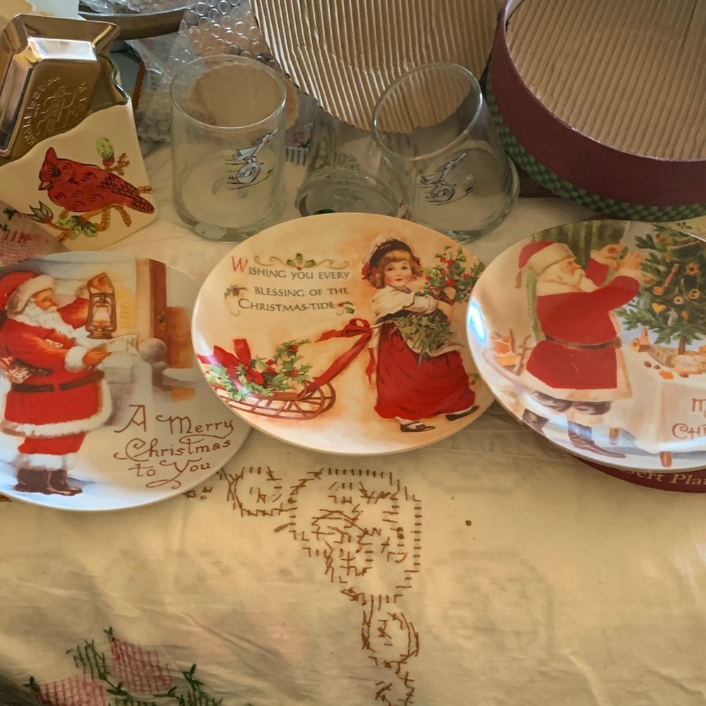 Festive Christmas Plates Set of 3